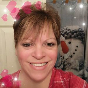 Meet your Posher, Loralie